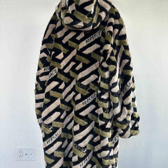 Versace Fur Graphic Coat - Picture 2 of 10